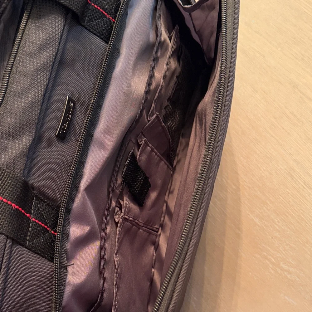 Targus Black Laptop Bag with Red Stitching